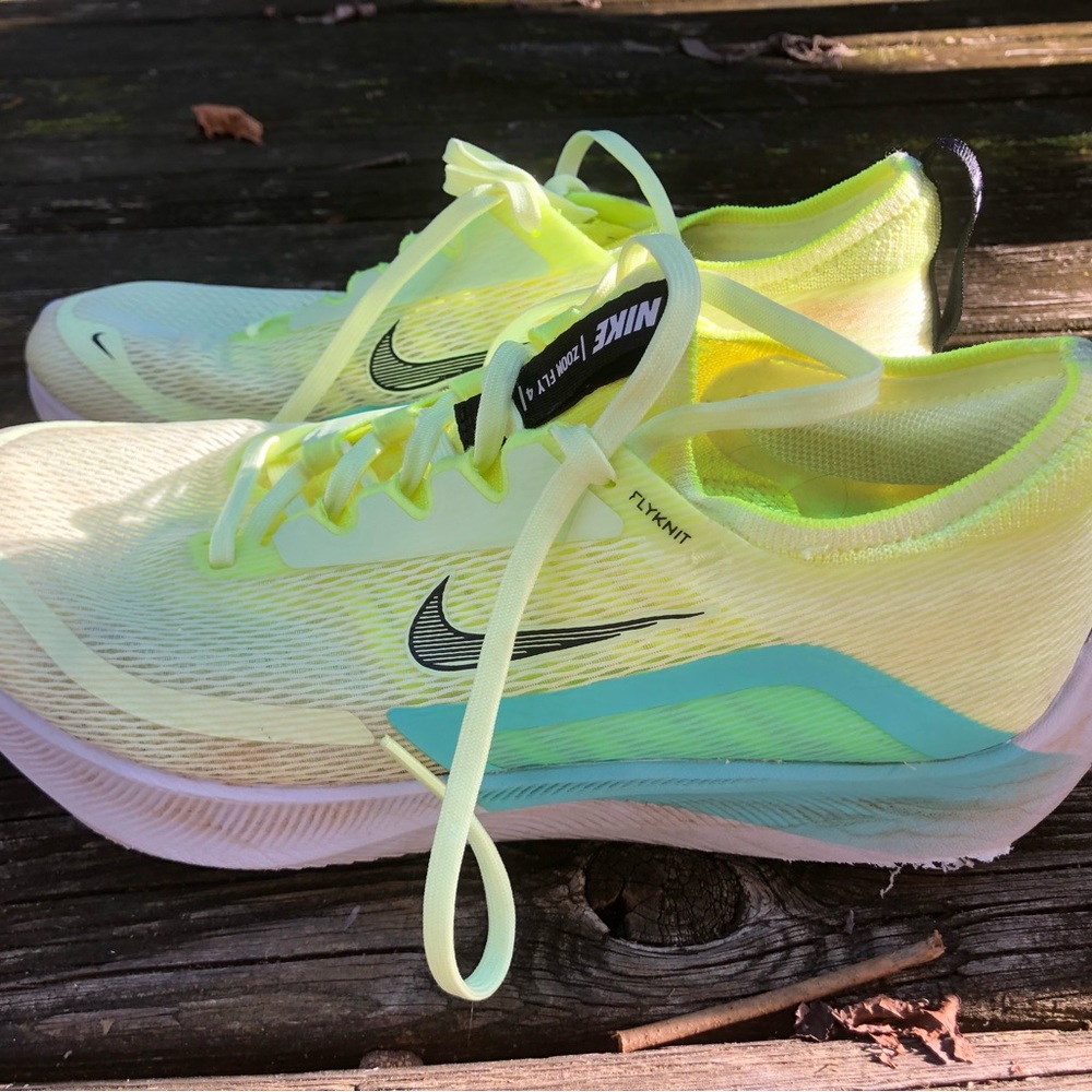Nike Zoom Fly 4 Running Shoes US Women’s Size 9.5 Yellow